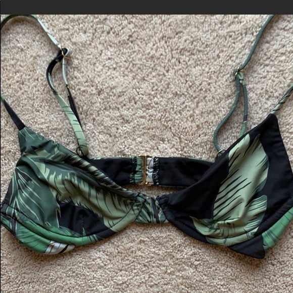 Beach Riot Bikini Set - Picture 2 of 7